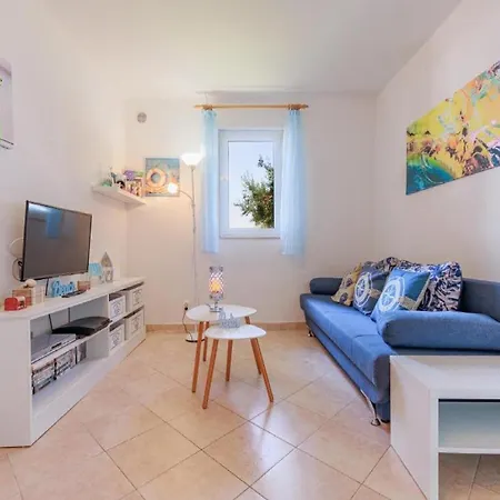- Comfort One Bedroom D4