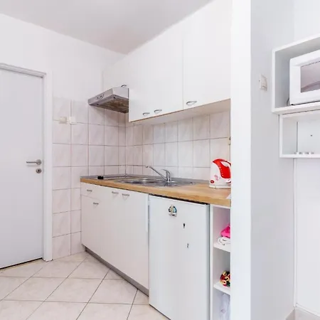 - Comfort One Bedroom D4 شقة *
