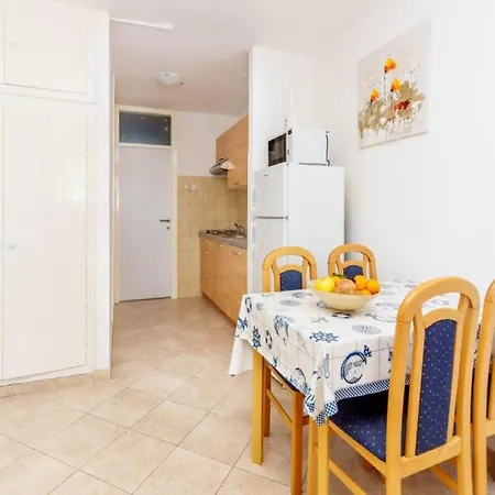 - Comfort One Bedroom D4 شقة